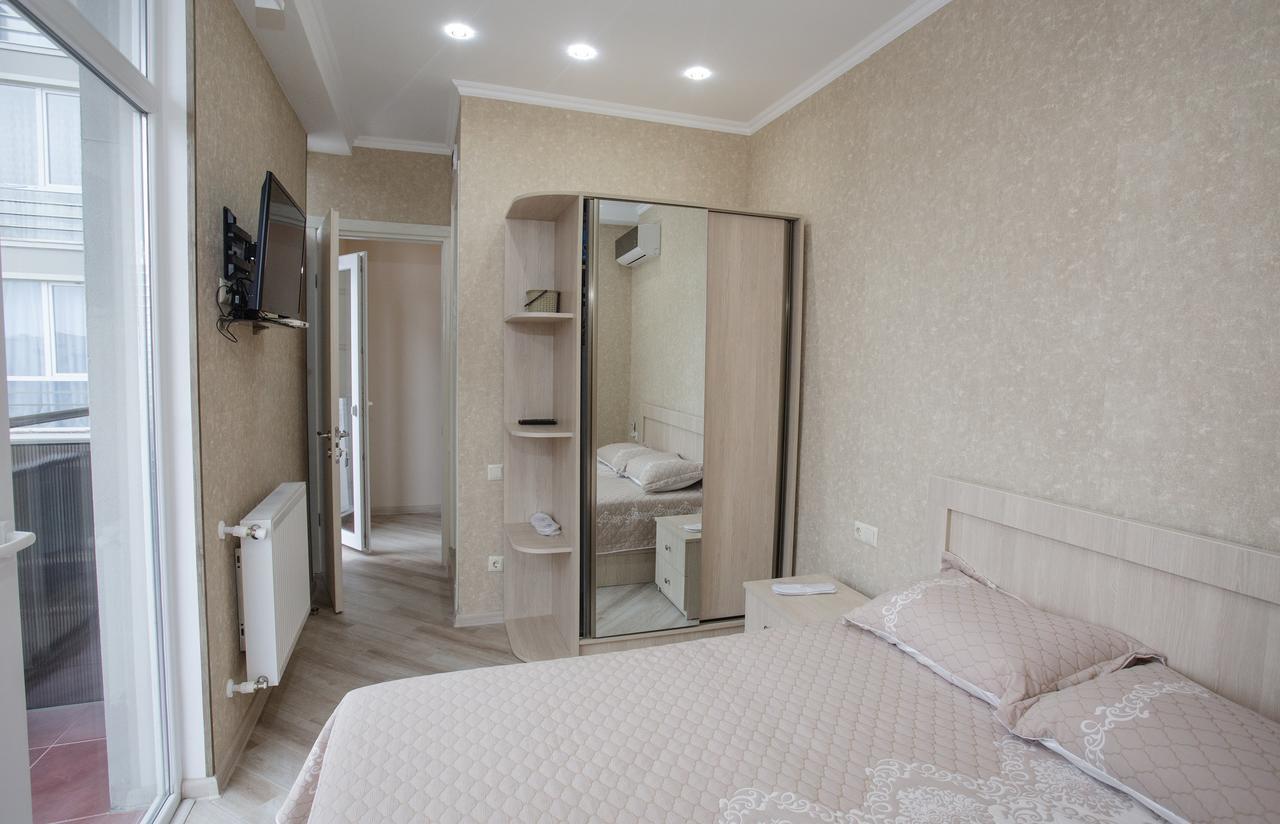 5 Rooms Batumi Exterior foto
